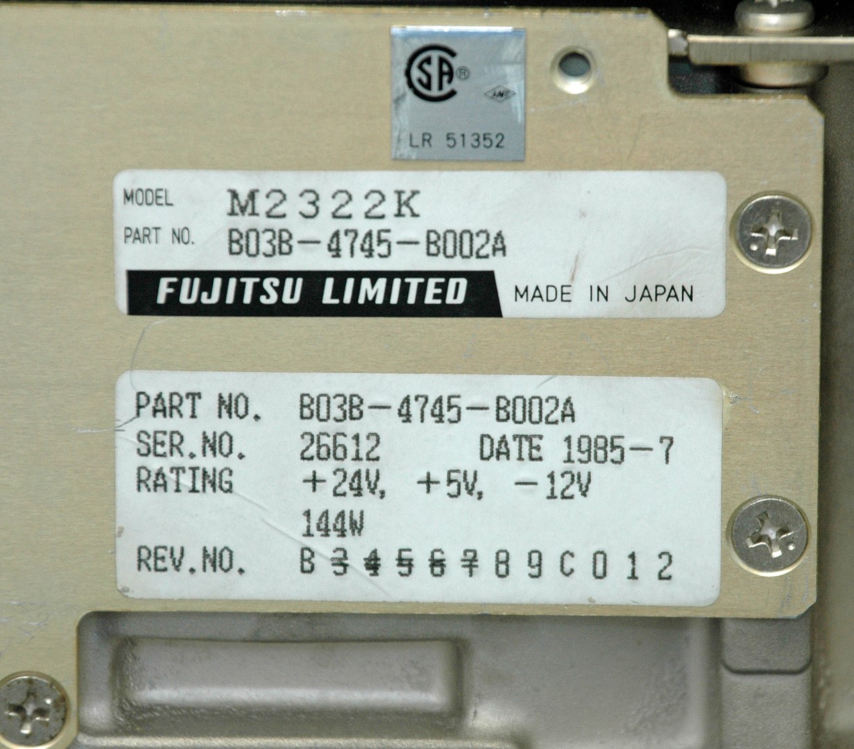 Fujitsu disk type-plaat